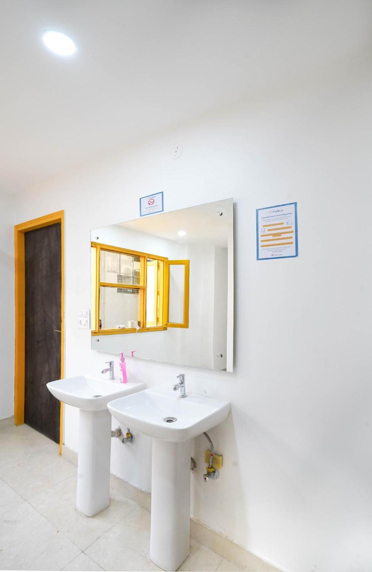 Hostel Hide-in Delhi